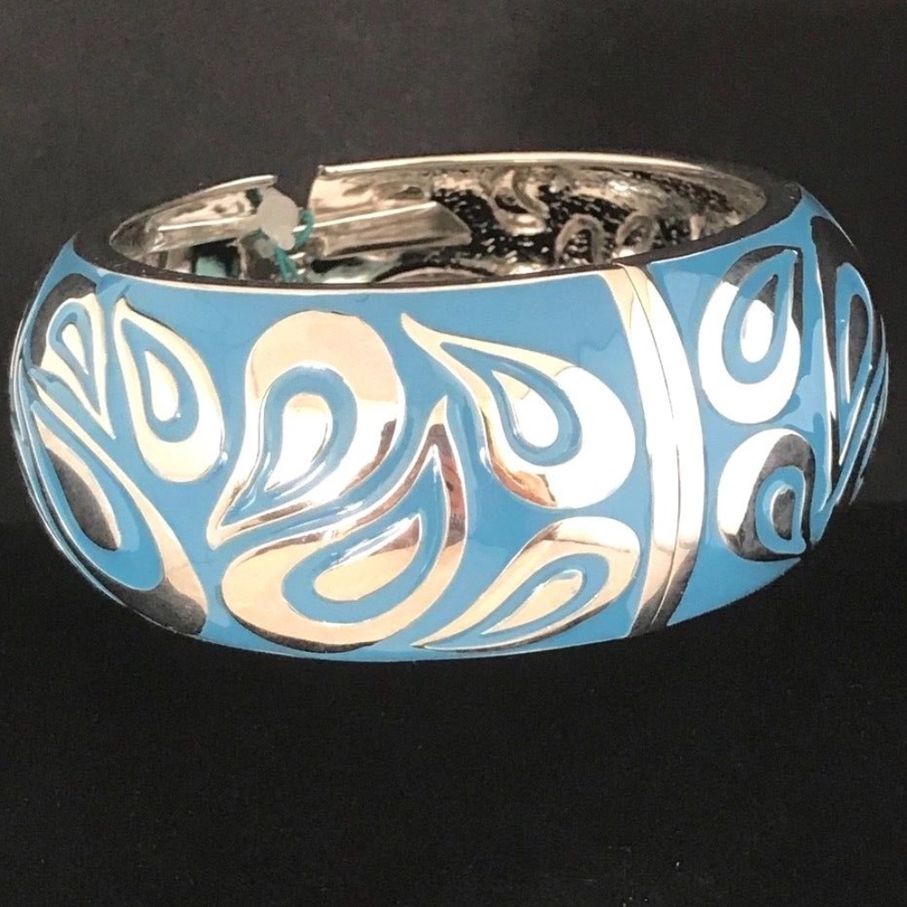 New Spring Street Blue Enamel Bracelet Paisley - 8H